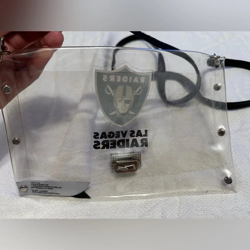 ★SOLD ON MERCARI★ Raiders Littlearth NFL Clear Envelope Purse With Black Strap - Picture 3 of 4